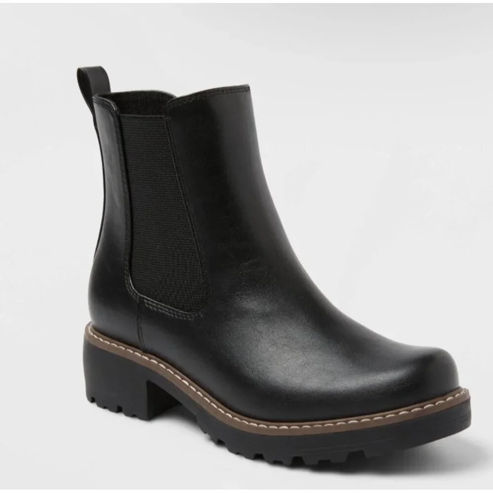 Universal Thread Women’s Celina Boots with Memory Foam size 11 NWT